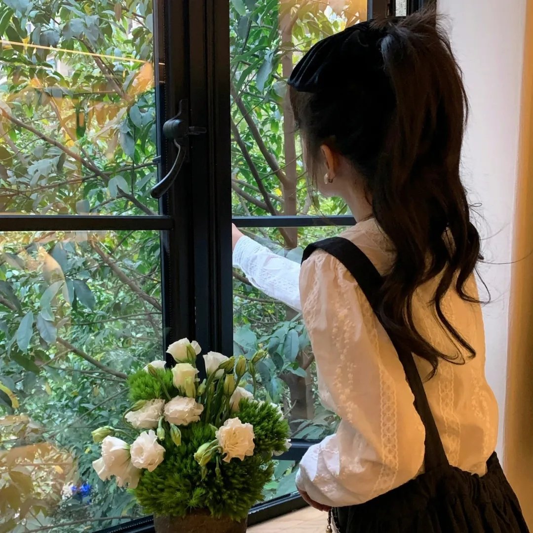 安妮莱伯维兹的浮华世界海报