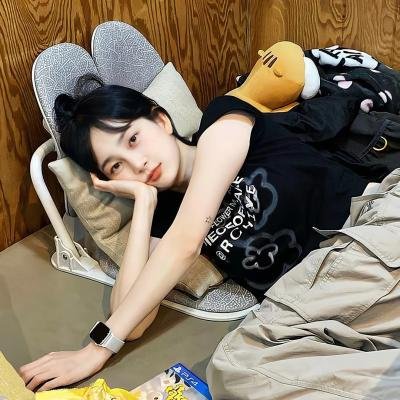 大鼻子小英雄海报